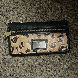 Fossil wallet